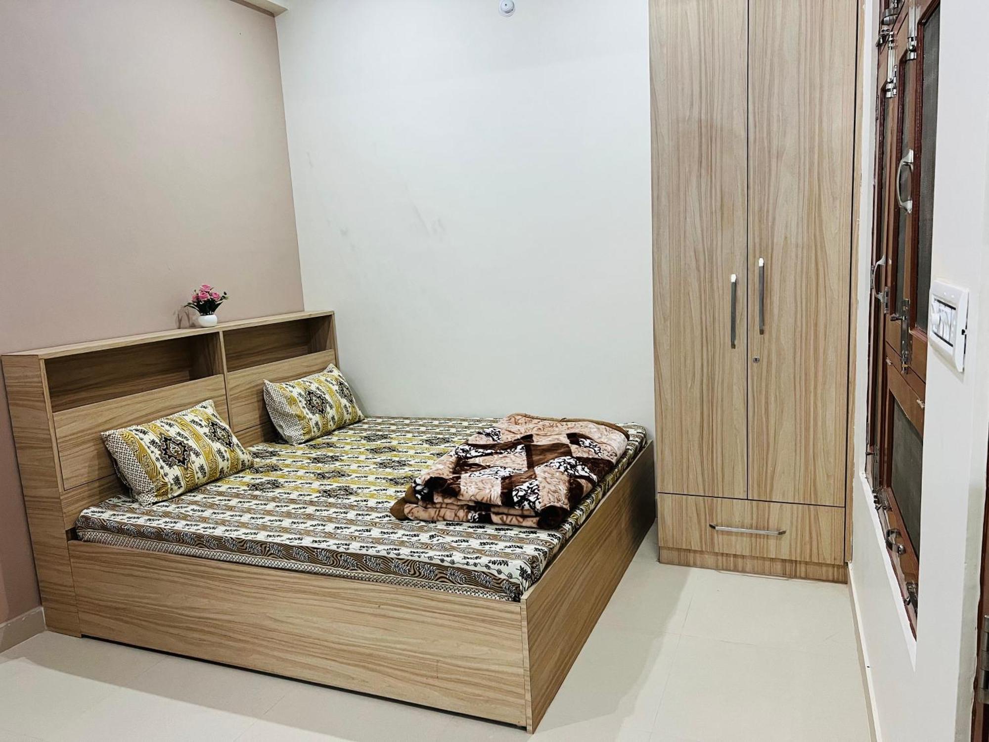 Sg Home Stay Ayodhya Kültér fotó