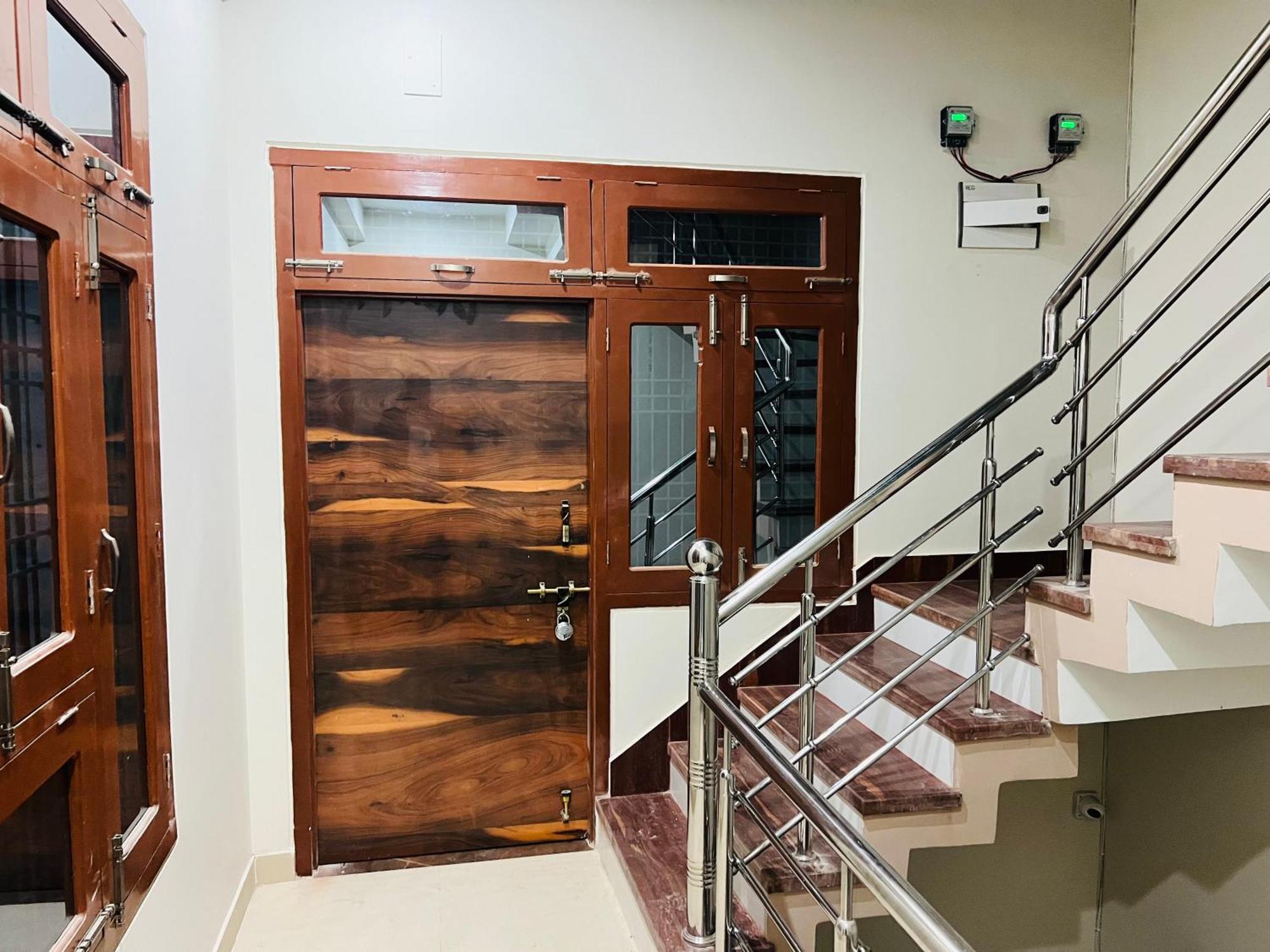 Sg Home Stay Ayodhya Kültér fotó